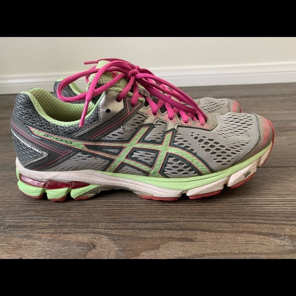 ASICS shoes - Picture 5 of 8
